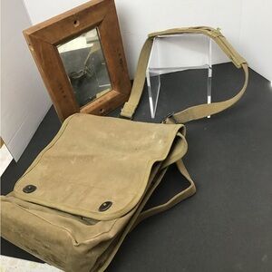 Vintage USMC Canvas Travel Messenger Document Bag Wood Frame Toiletry Mirror